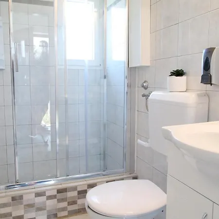 Grace Felice For 8 People With Private Pool & Only 2 Km From The Near Fazana * Valbandon