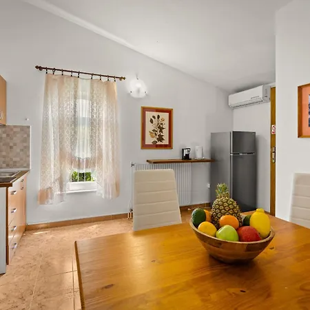 Grace Felice For 8 People With Private Pool & Only 2 Km From The Near Fazana
