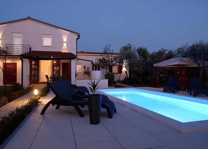 Grace Felice For 8 People With Private Pool & Only 2 Km From The Near Fazana